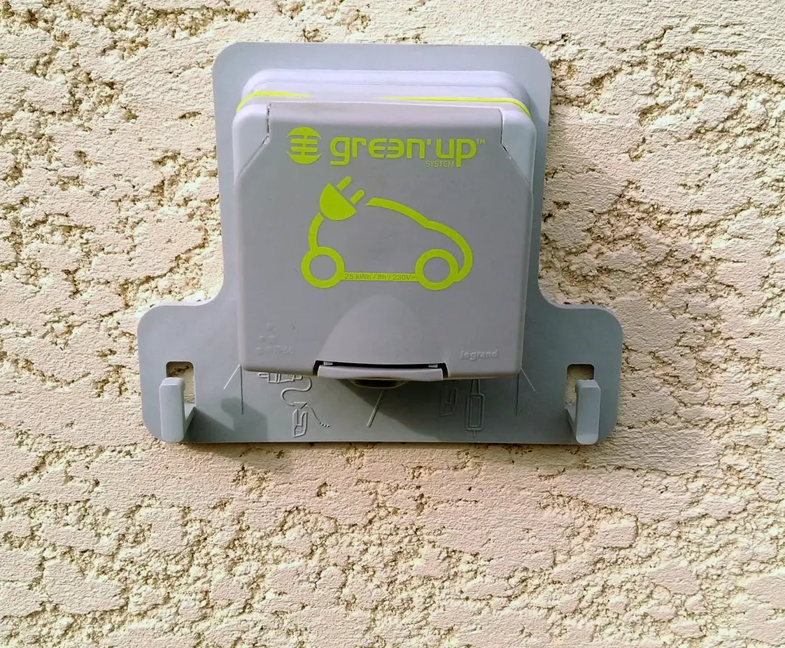 Prise renforcée Green Up